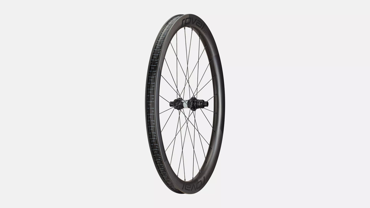 TERRA AERO CL 700C REAR SATIN CARBON/SATIN BLK