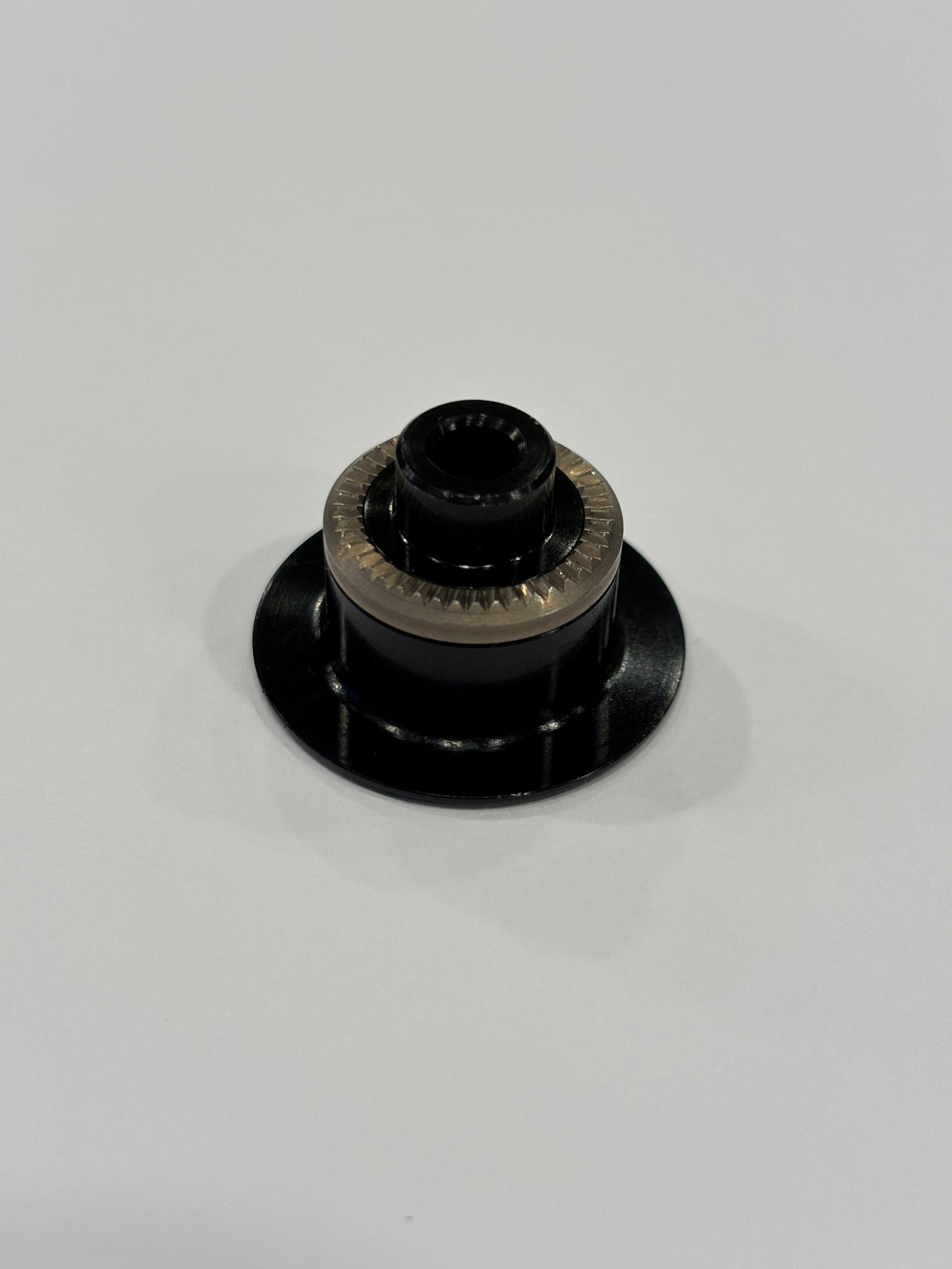 EDC ROVAL FUSEE EL FRONT AXLE END CAP SET (L/R)