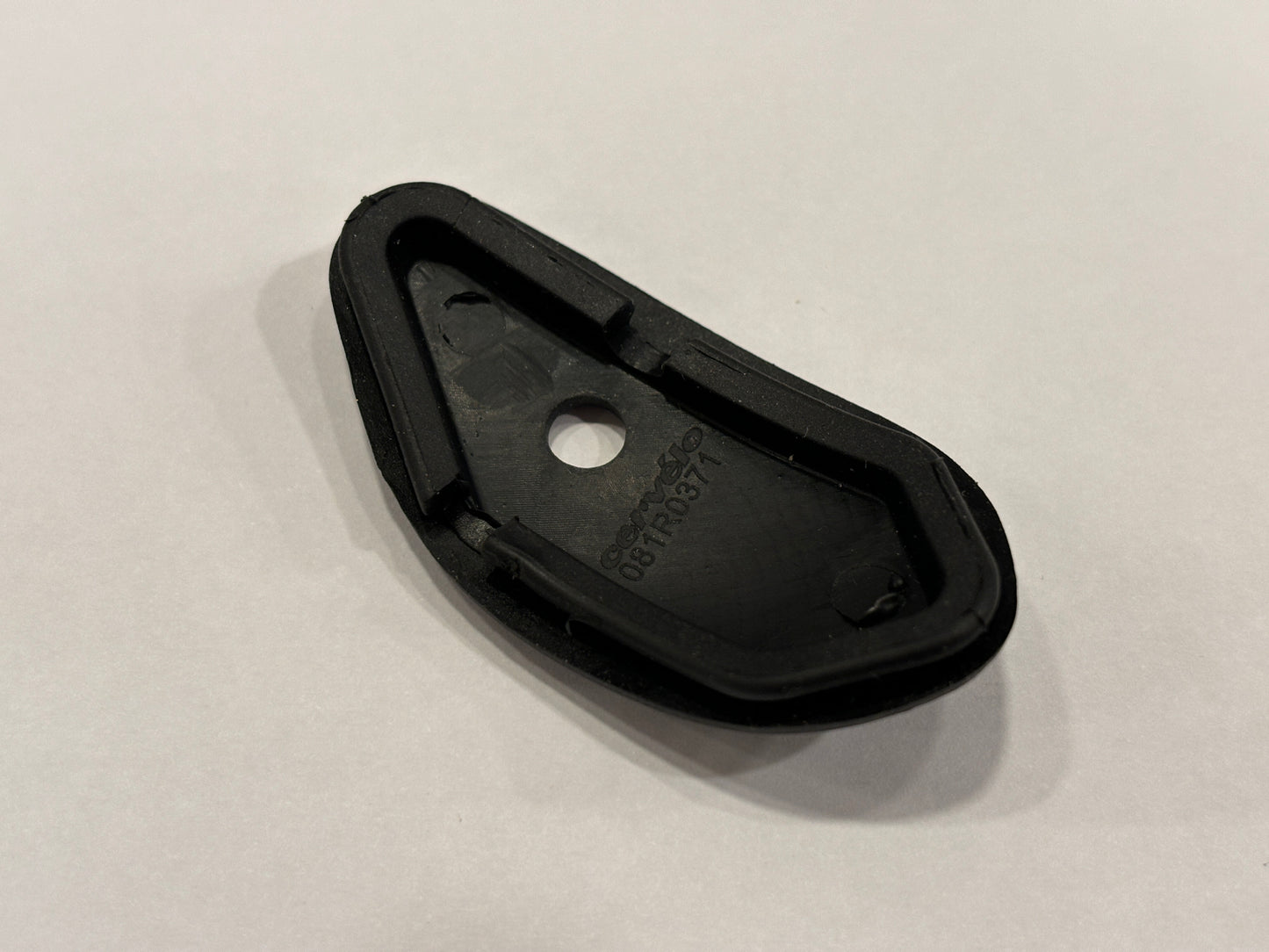 CERVELO S5 BOTTOM BRACKET CABLE GUIDE COVER