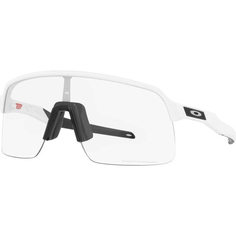 OAKLEY SUTRO LITE MATTE WHITE W/ CLEAR PHOTOCHROMIC