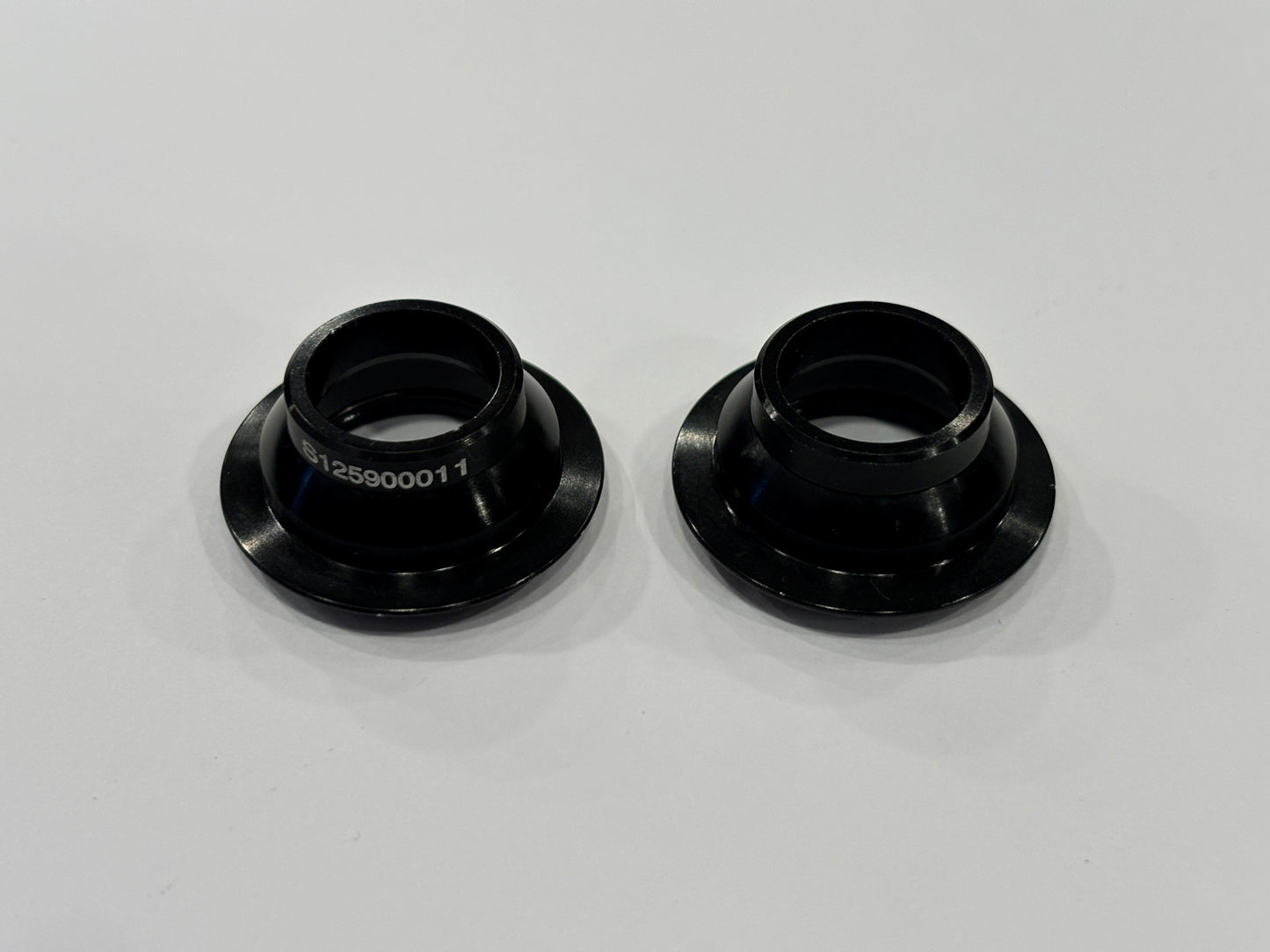 EDC MY11-13 ROVAL 15MM THRU END CAP SET (L/R) FOR FRONT HUB ON CONTROL 26&29 / CONTROL TRAIL 26&29 (LFM06)