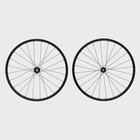 DT SWISS R470 DISC BRAKE WHEELSET