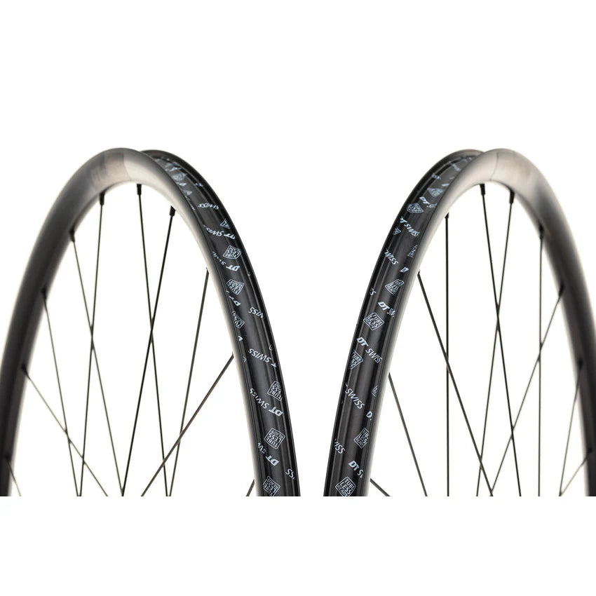 DT SWISS R470 DISC BRAKE WHEELSET